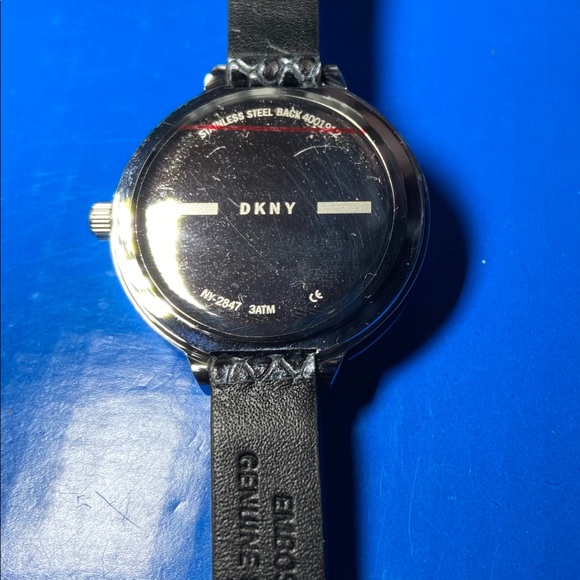 DKNY Astoria animal print leather watch BNWT main image 4
